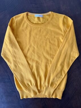 💛 JJ Perfection Mustard Yellow Lightweight Crewneck Sweater Size M